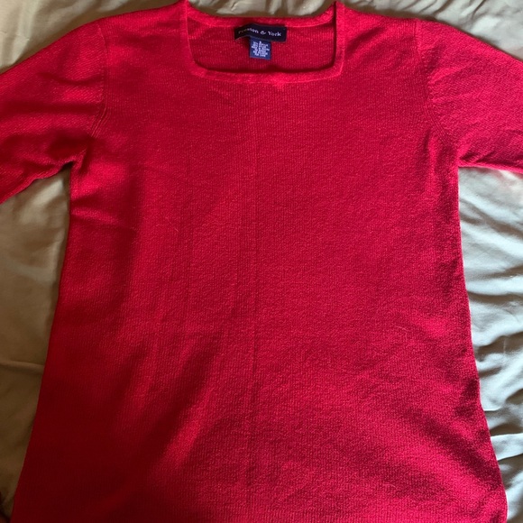 Red Ribbed Knit Tee - Picture 3 of 5